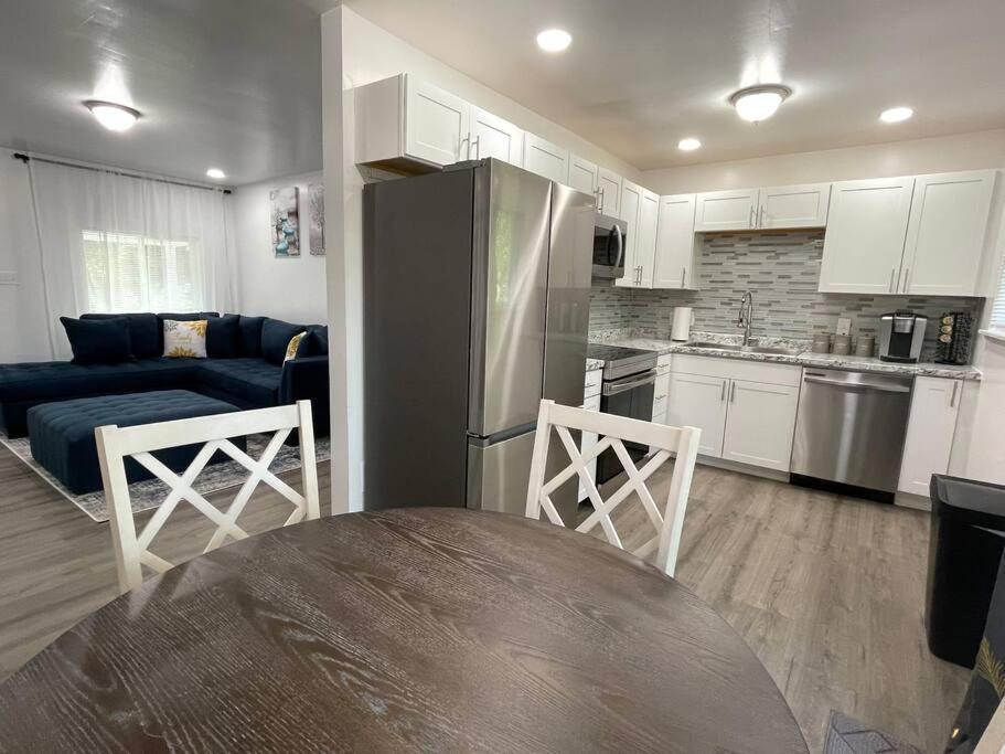 Four Bedroom Home Near Hartsfield Jackson Airport 里弗代尔 外观 照片